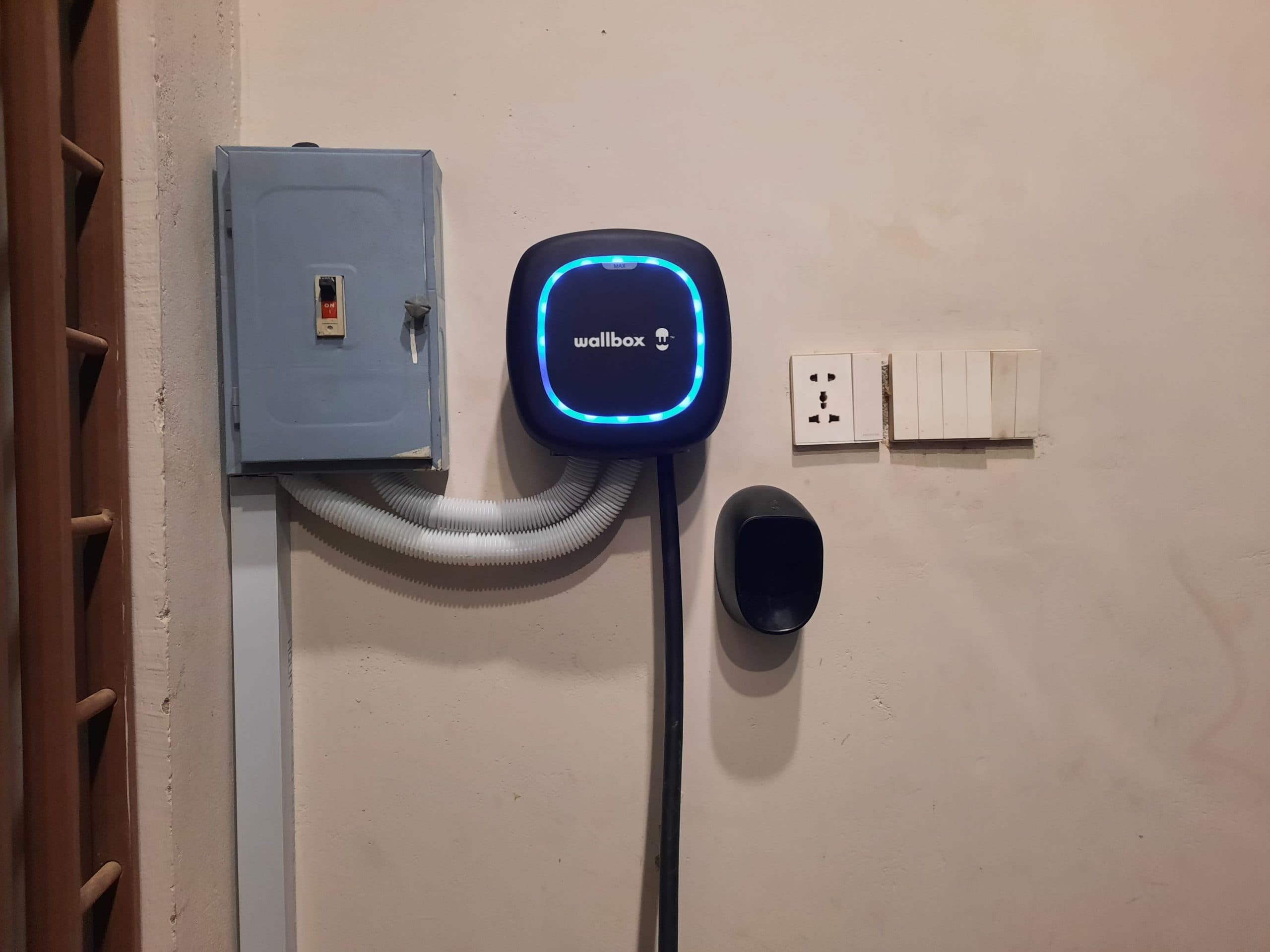 Wallbox Pulsar Max 22 kW | BMW i7 project